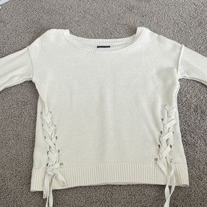 creme Abercrombie and fitch sweater